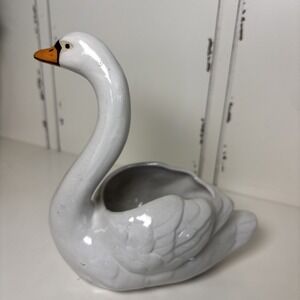 Hello Honey Swan Stoneware Planter Glazed and Painted 7"‎ Unglazed Eyes/Beak